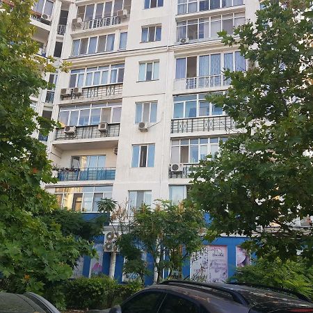 Апартаменты На Люстдорфской Odesa Exterior photo